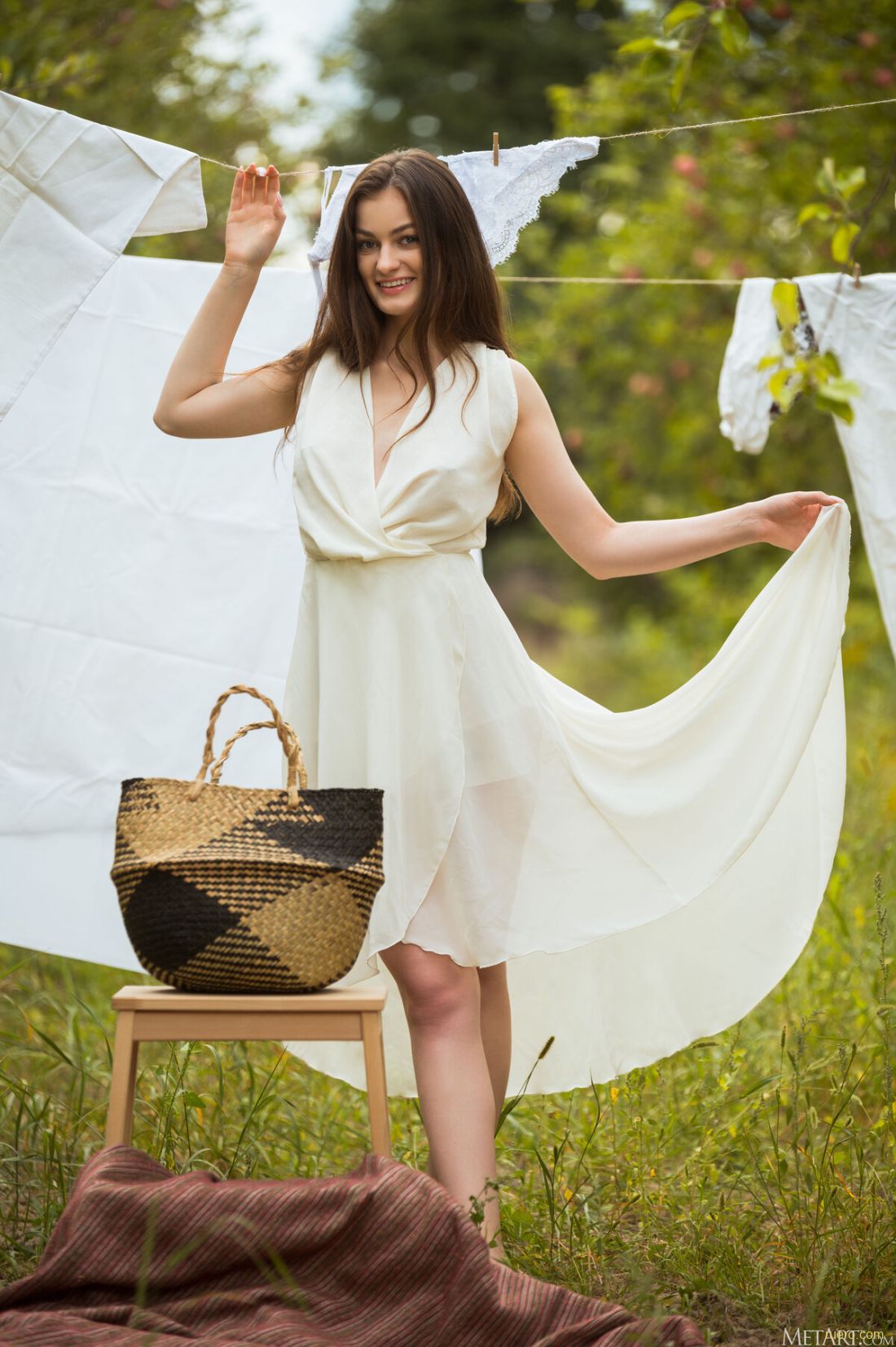 Shining Moon : постирушка