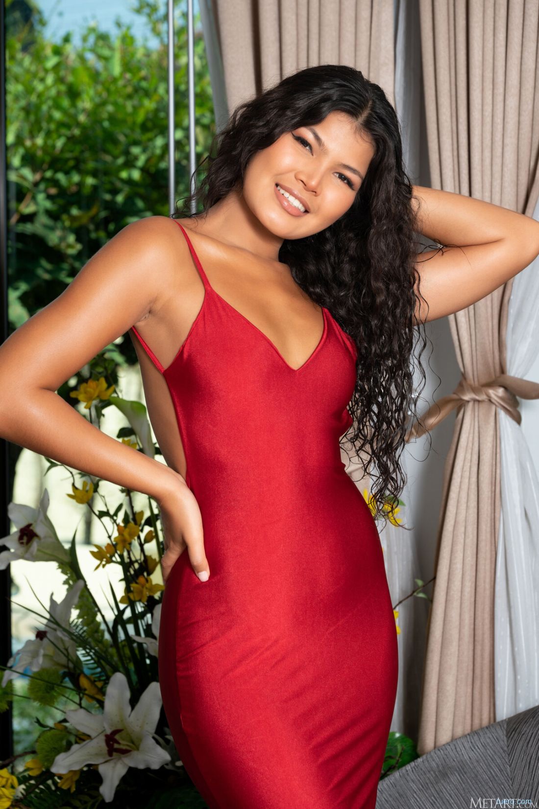 Kathai : малиновый шелк