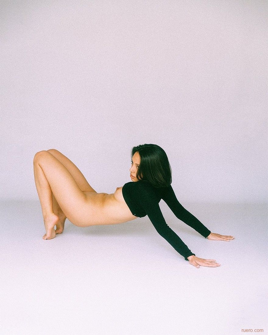 Olivia Linz : студийные этюды