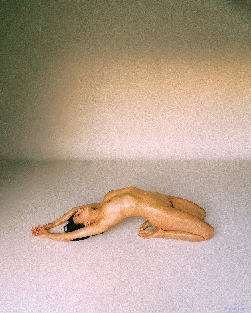 Olivia Linz : студийные этюды