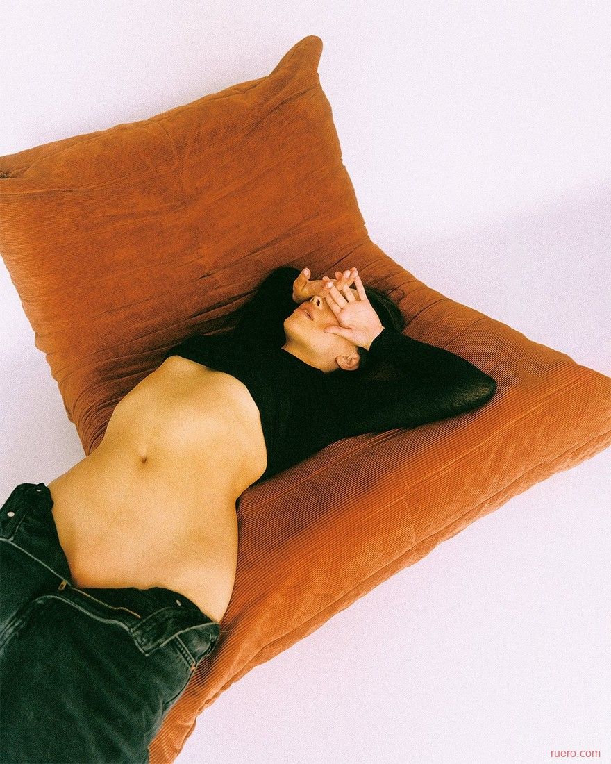 Olivia Linz : студийные этюды