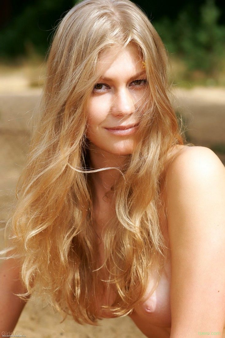 Malena E : теплый песок