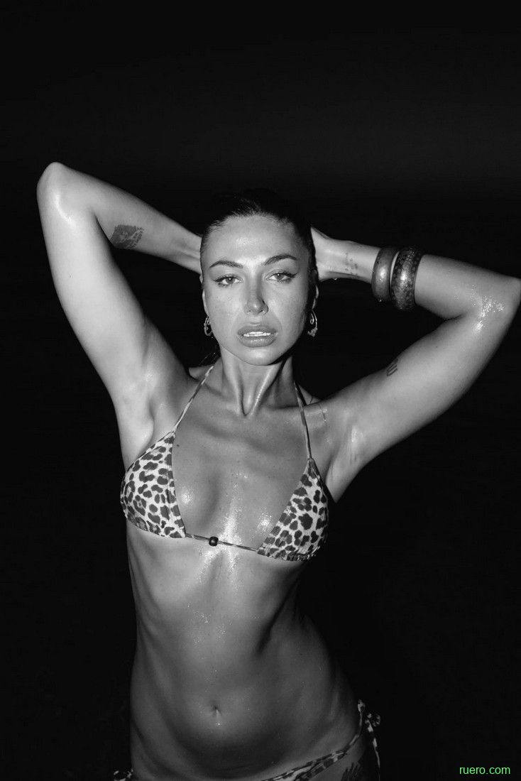 Maria : вечернее купание